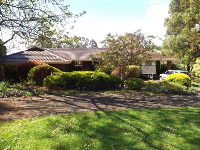 33 Walnut Road, Trafalgar South VIC 3824