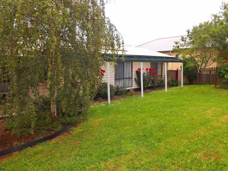 25 Tooronga Road, Willow Grove VIC 3825