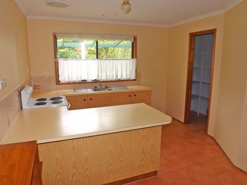 25 Tooronga Road, Willow Grove VIC 3825