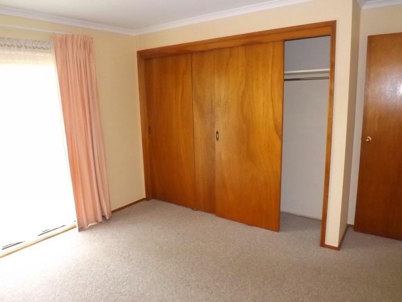 25 Tooronga Road, Willow Grove VIC 3825