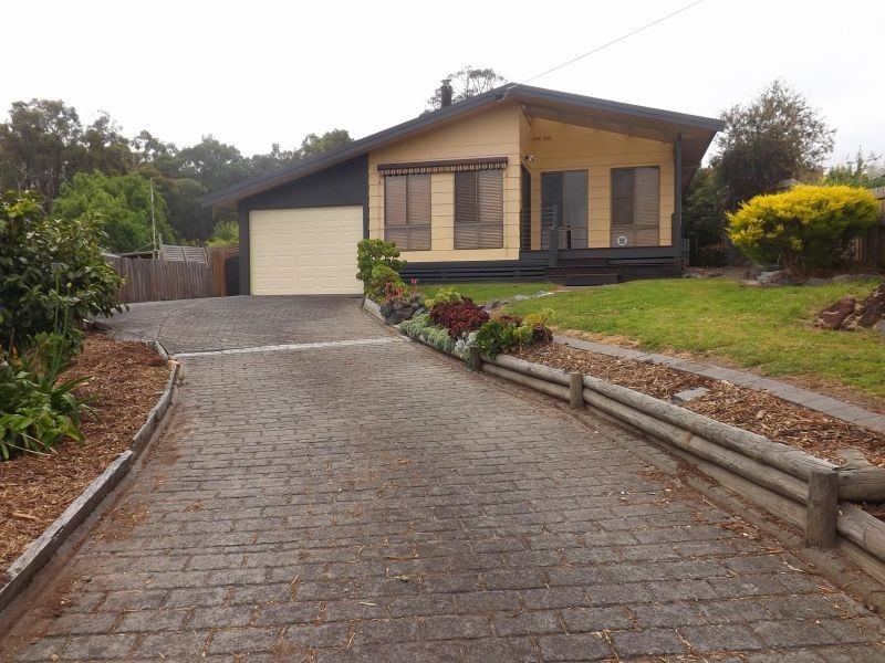 24 Moir Road, Trafalgar East VIC 3824