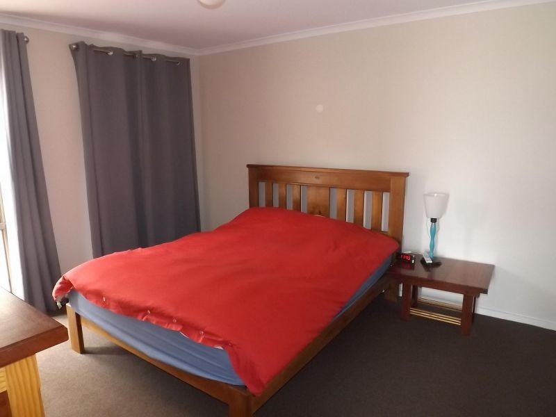 24 Moir Road, Trafalgar East VIC 3824