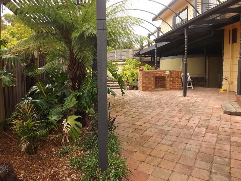 24 Moir Road, Trafalgar East VIC 3824