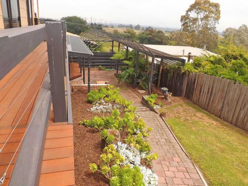 24 Moir Road, Trafalgar East VIC 3824