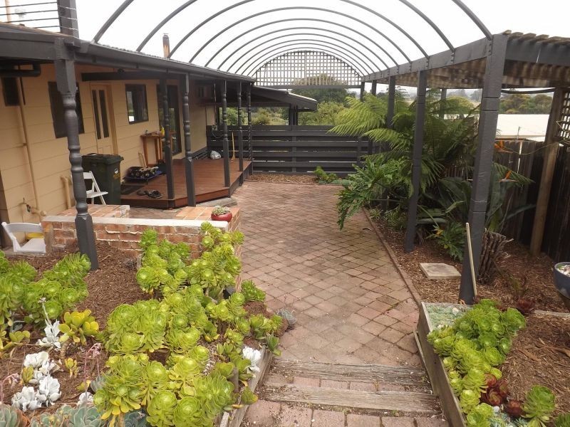 24 Moir Road, Trafalgar East VIC 3824