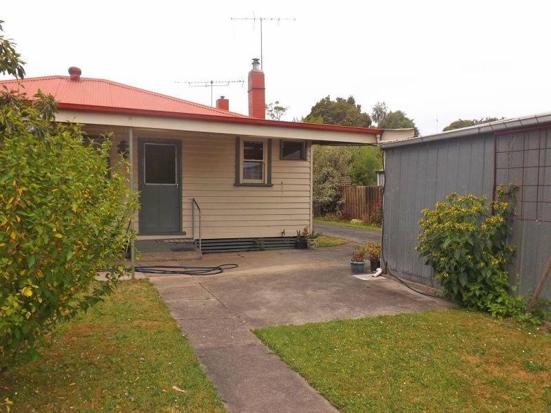 2 Church Street, Trafalgar VIC 3824