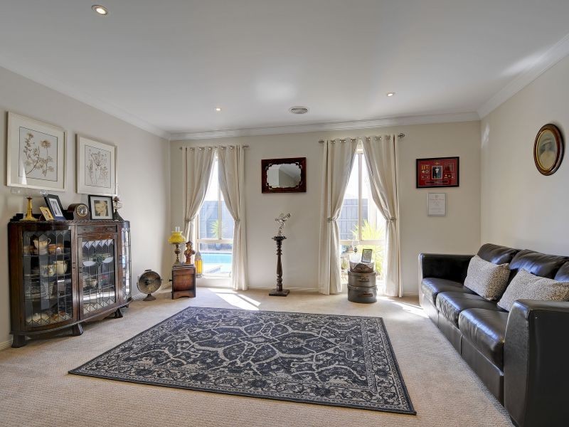 102 Stoddarts Road, Warragul VIC 3820