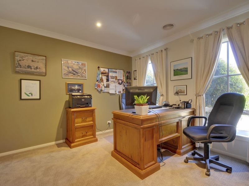 102 Stoddarts Road, Warragul VIC 3820