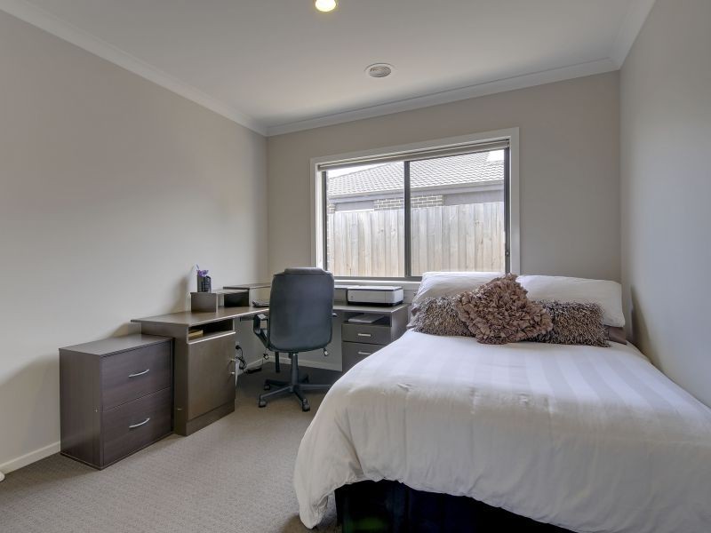 18 Fernlea Close, Trafalgar VIC 3824