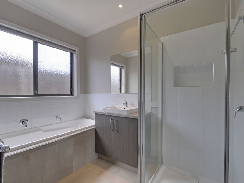 18 Fernlea Close, Trafalgar VIC 3824