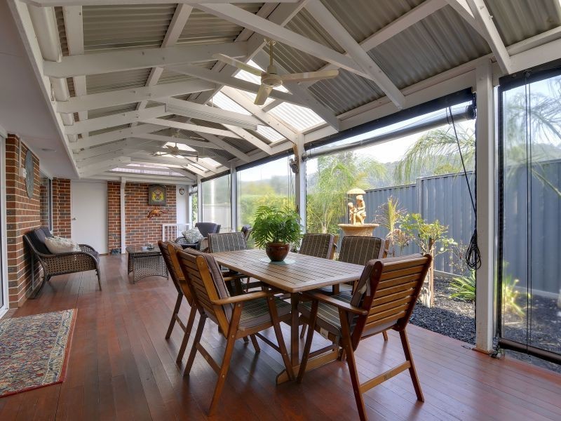 40 Vincent Blvd, Trafalgar VIC 3824