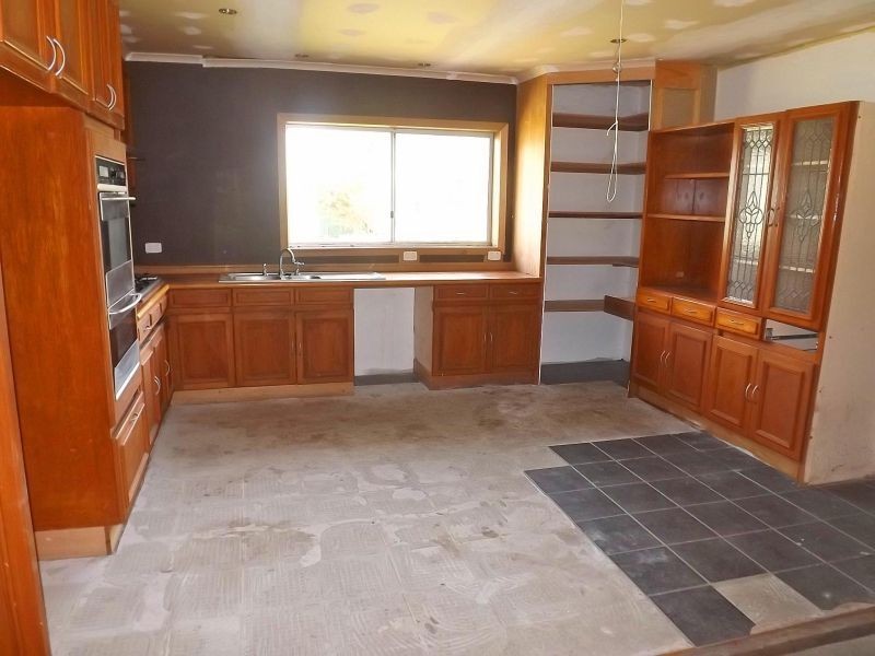 29 Kitchener Street, Trafalgar VIC 3824