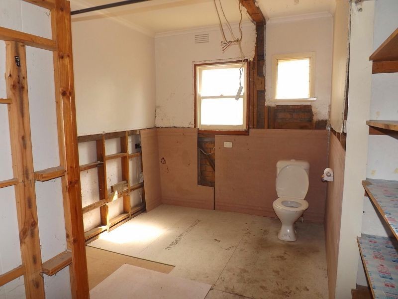 29 Kitchener Street, Trafalgar VIC 3824