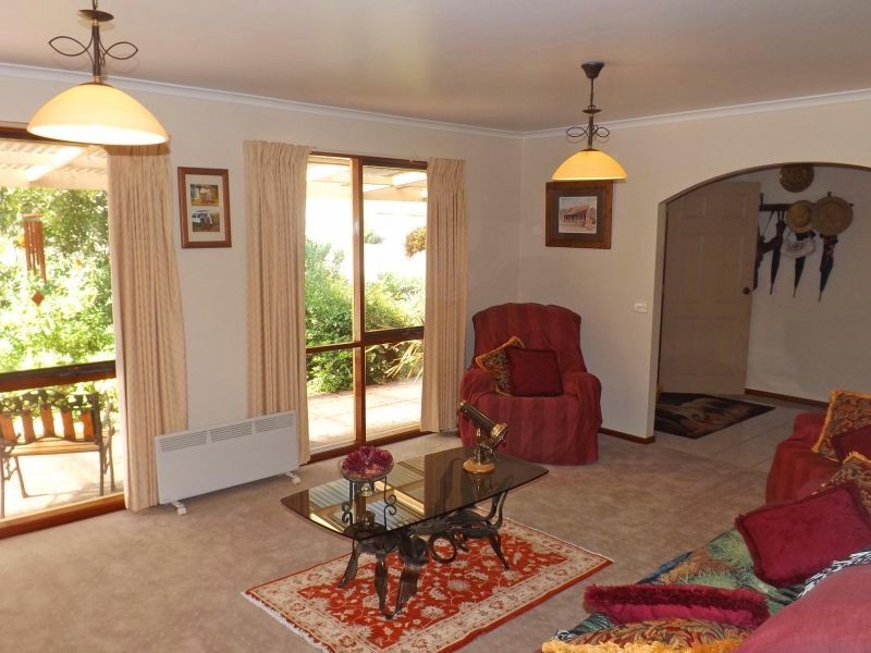 908 Sunny Creek Road, Trafalgar VIC 3824