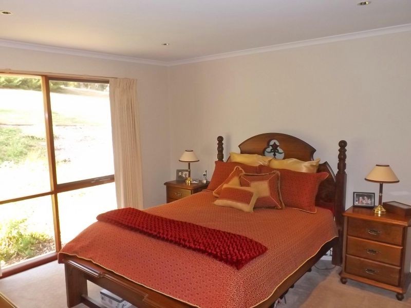 908 Sunny Creek Road, Trafalgar VIC 3824