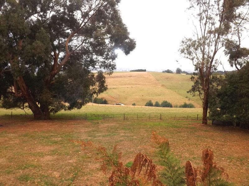 96 Weirs Road, Narracan VIC 3824