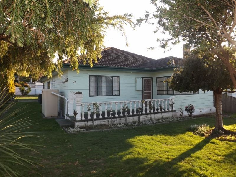 39 Edwards Cresent, Trafalgar VIC 3824