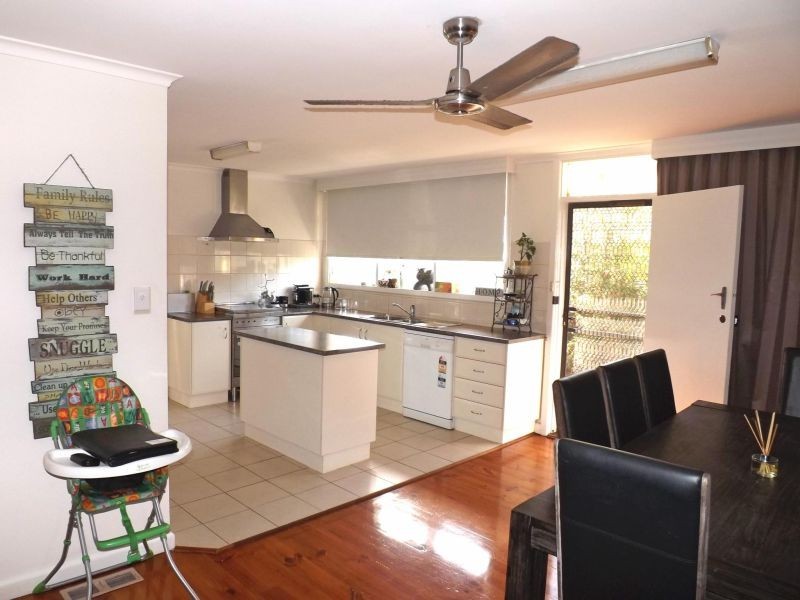 23 Kitchener Street, Trafalgar VIC 3824