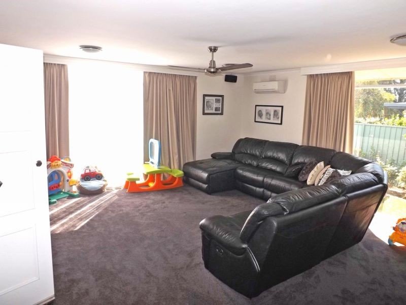 23 Kitchener Street, Trafalgar VIC 3824