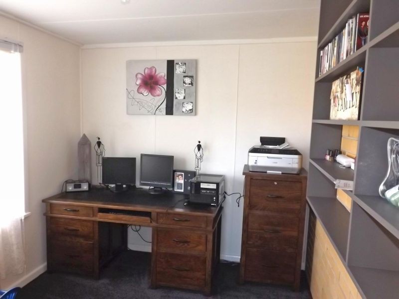 23 Kitchener Street, Trafalgar VIC 3824