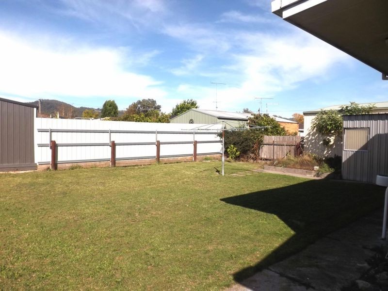 23 Kitchener Street, Trafalgar VIC 3824