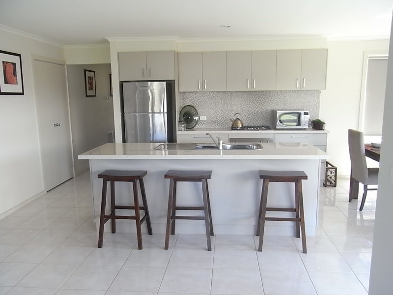 1 Chestnut Street, Trafalgar VIC 3824