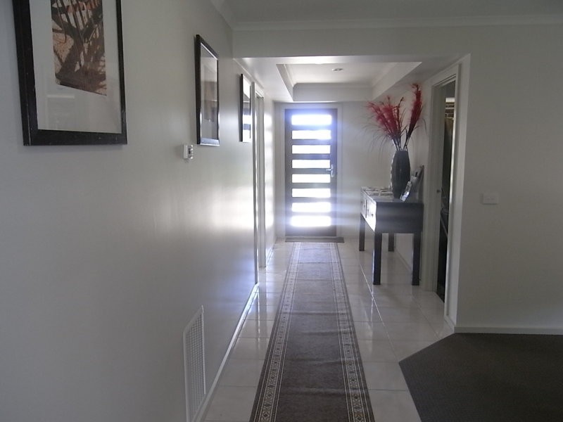 1 Chestnut Street, Trafalgar VIC 3824