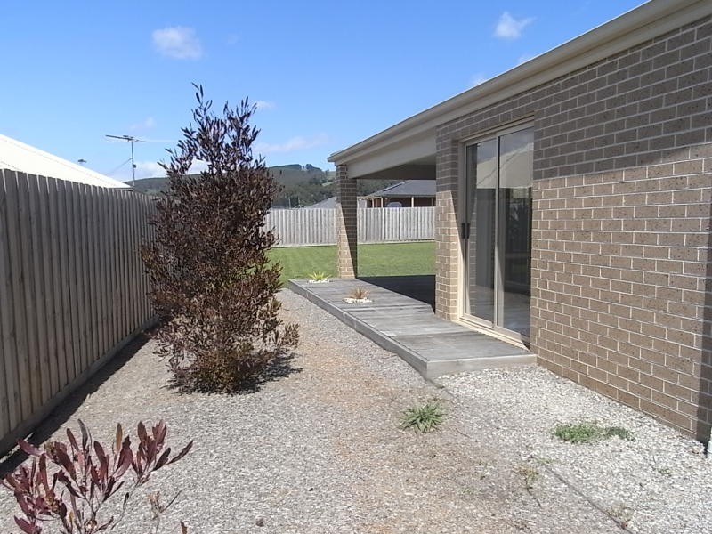 1 Chestnut Street, Trafalgar VIC 3824