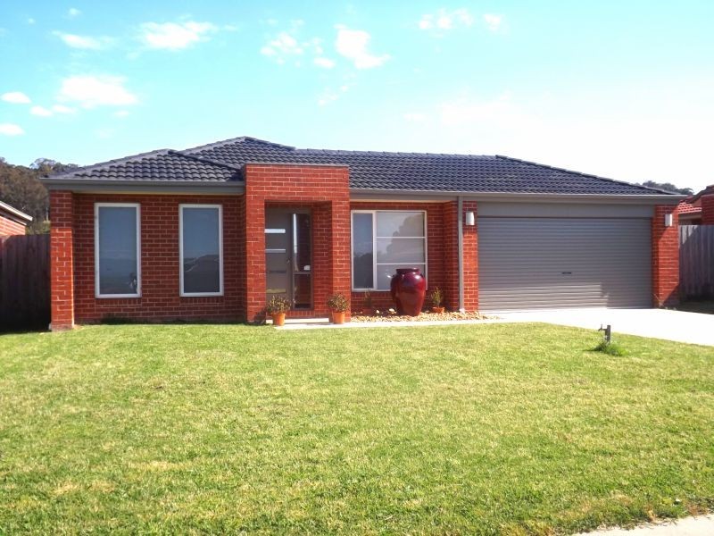 123 School Road, Trafalgar VIC 3824