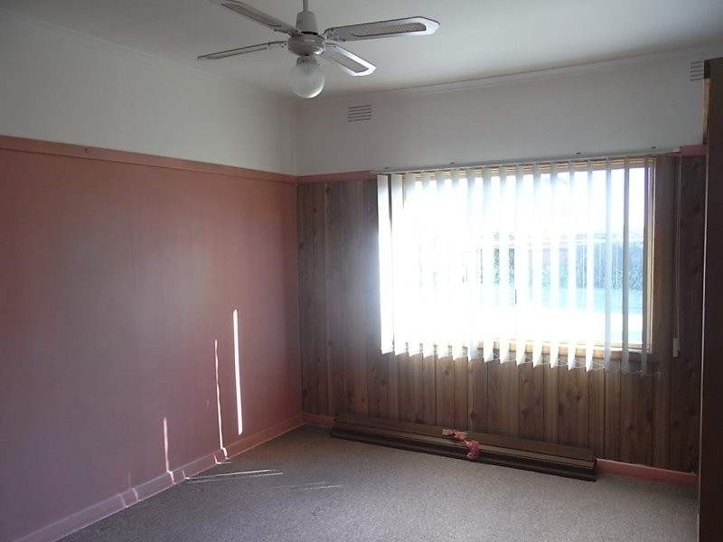 1 Middle Road, Trafalgar VIC 3824