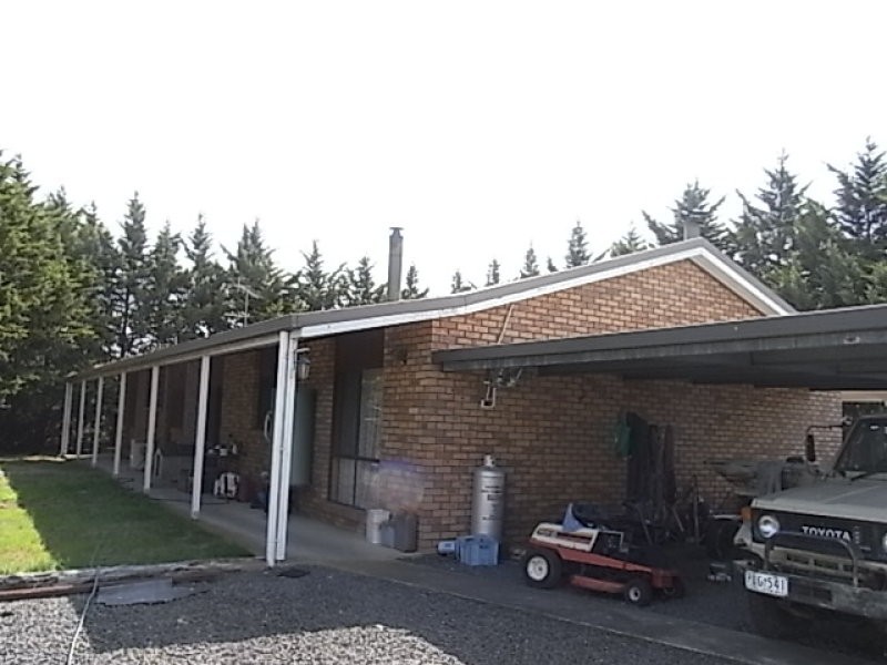 651 Moe Willow Grove Road, Tanjil South VIC 3825