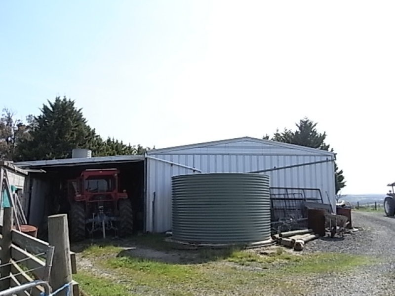 651 Moe Willow Grove Road, Tanjil South VIC 3825