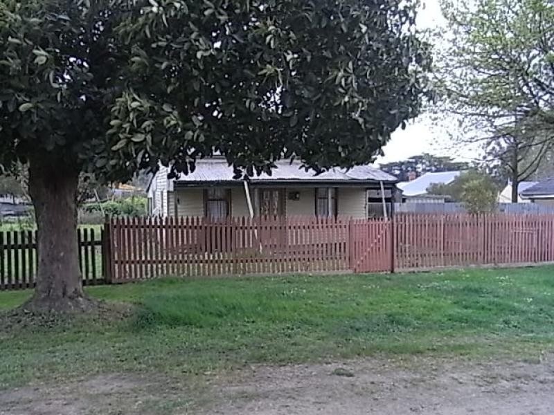2 Railway Road, Thorpdale VIC 3835