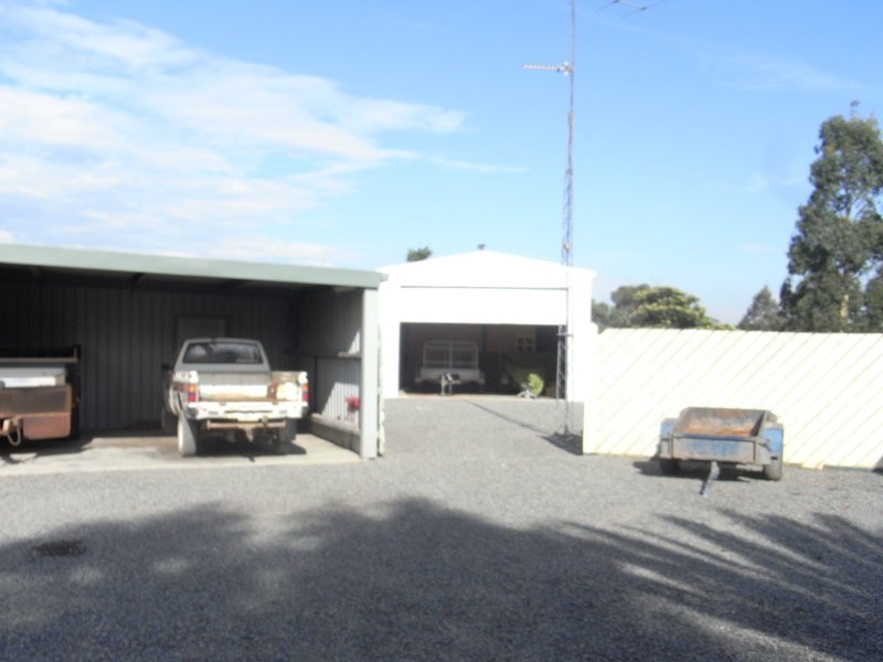 4244 Old Sale Road, Westbury VIC 3825
