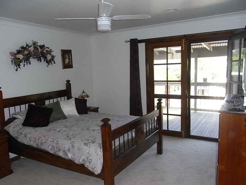 33 Kitchener Street, Trafalgar VIC 3824