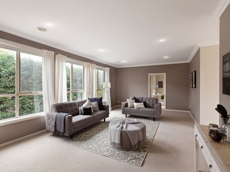 2 McGowans Lane, Burwood VIC 3125