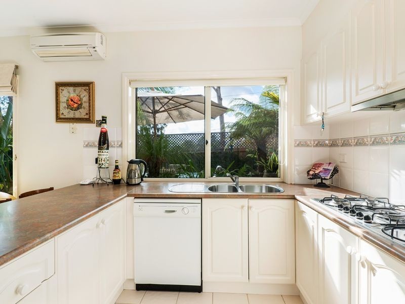 12 Arlington Walk, Vermont VIC 3133