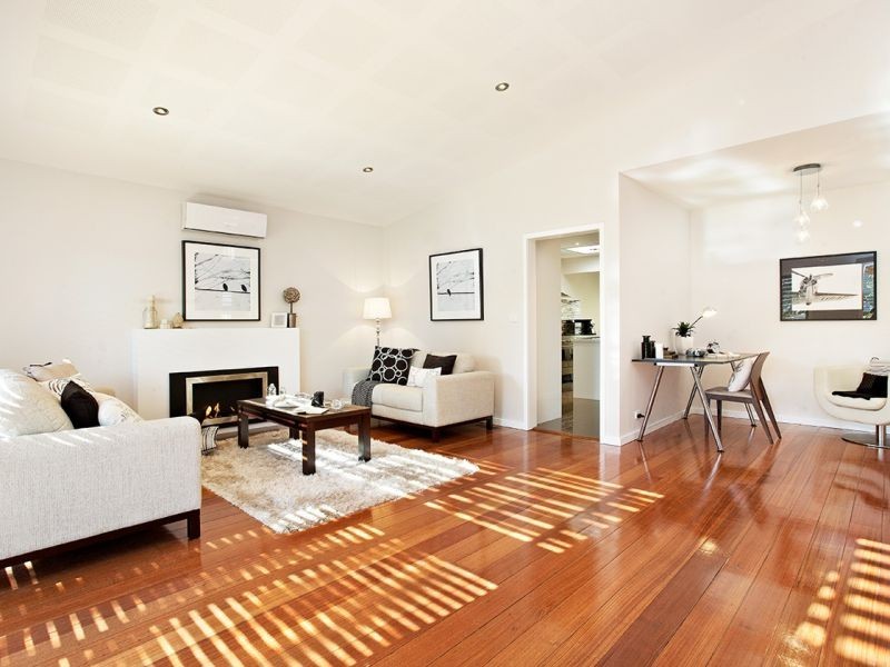 21 Roberts Avenue, Box Hill South VIC 3128