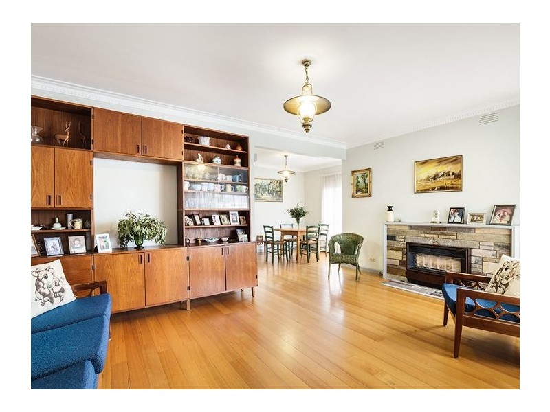 2 Roselea Street, Box Hill North VIC 3129