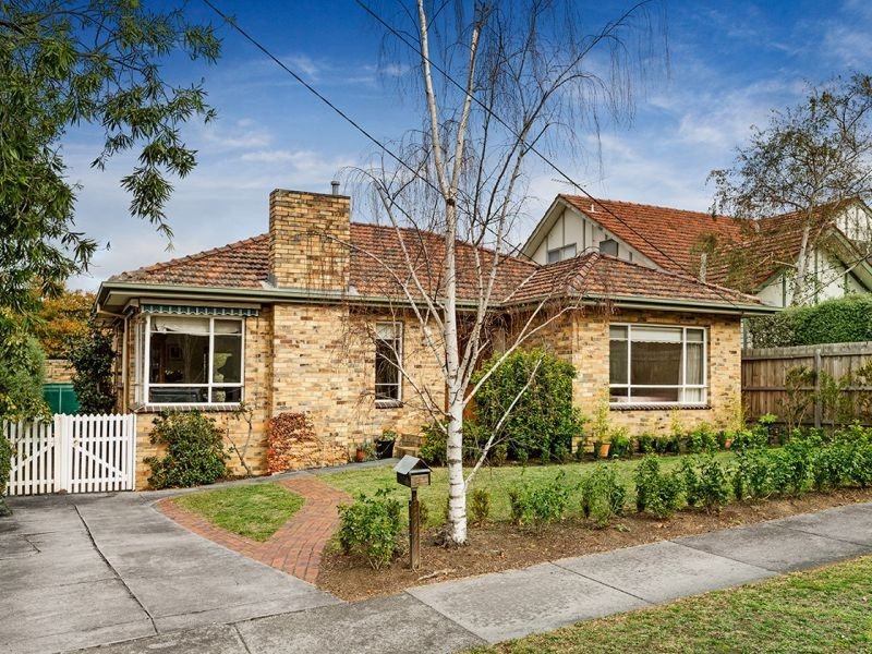 4 Surrey Street, Box Hill South VIC 3128