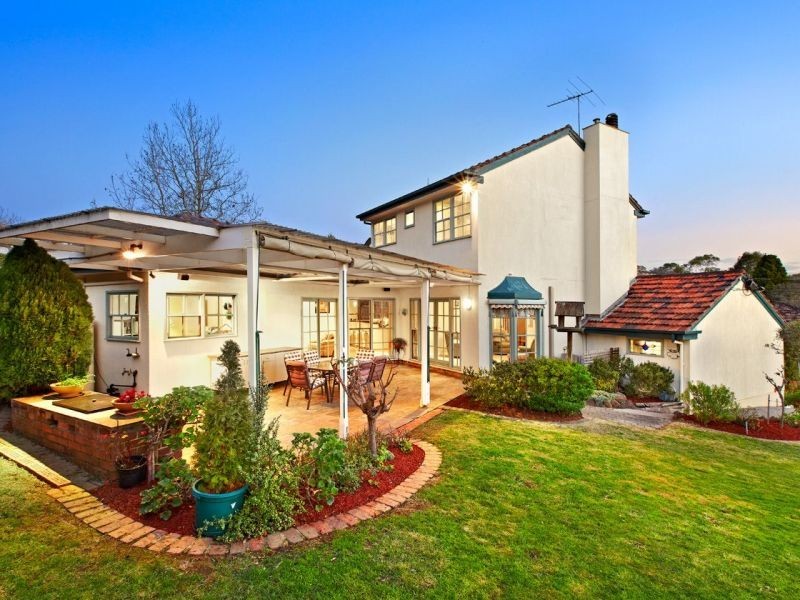 62 Woodhouse Grove, Box Hill North VIC 3129