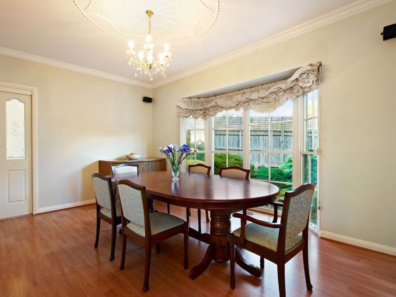 62 Woodhouse Grove, Box Hill North VIC 3129