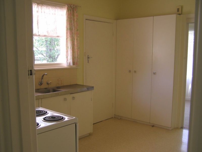 27 Saxton Street, Box Hill North VIC 3129