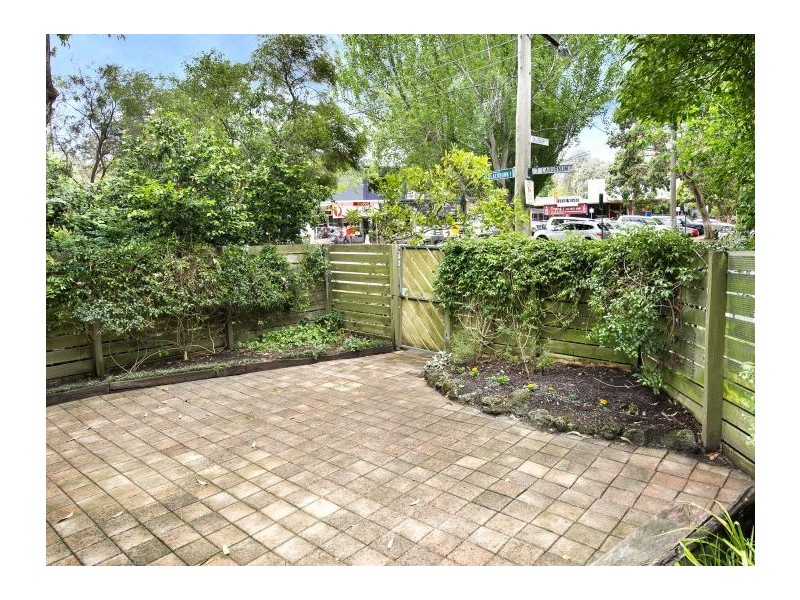 1/7 Laburnum Street, Blackburn VIC 3130