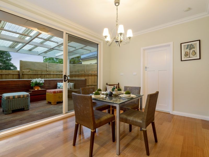 1/3 Branksome Grove, Blackburn South VIC 3130