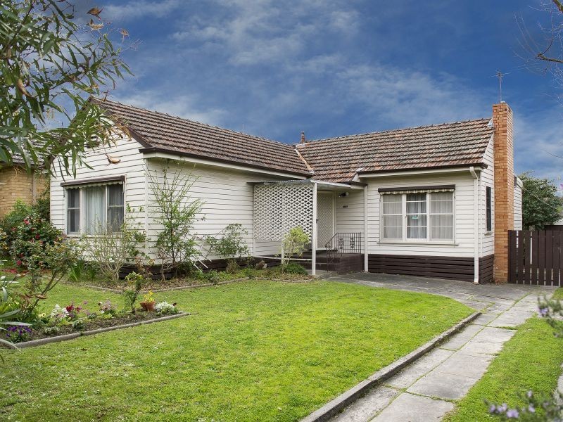 106 Elgar Road, Box Hill South VIC 3128