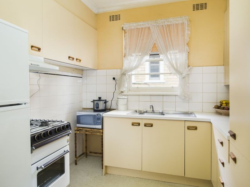 106 Elgar Road, Box Hill South VIC 3128