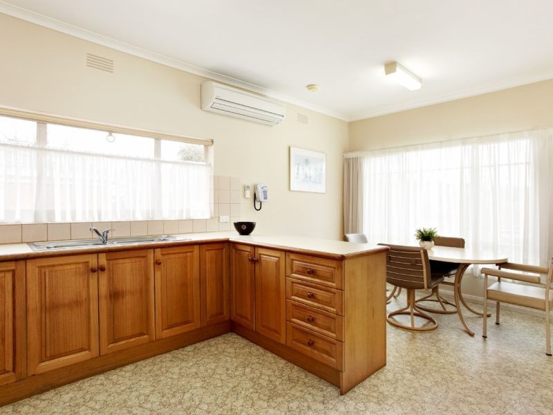 10 Morley Crescent, Box Hill North VIC 3129
