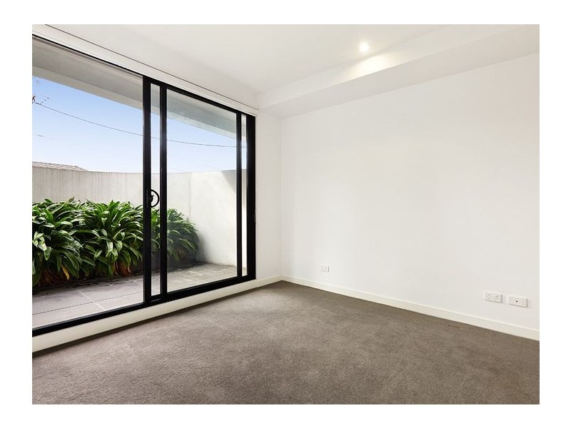 1/16-18 Queen Street, Blackburn VIC 3130