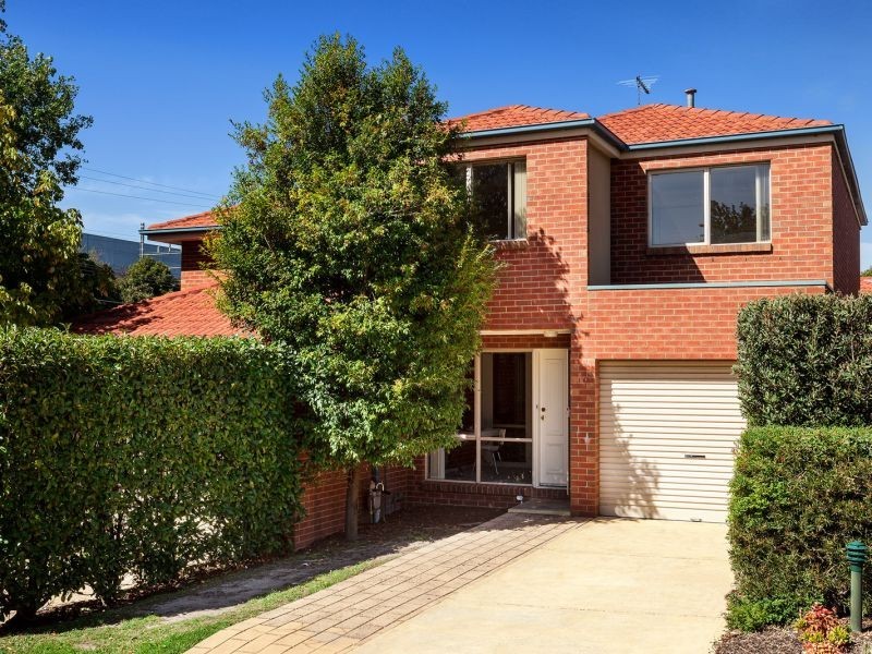 10/33 Hopetoun Parade, Box Hill VIC 3128